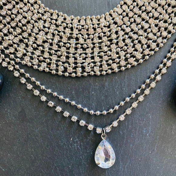 Stunning Coachella Choker Rhinestone Necklace - Picture 6 of 8